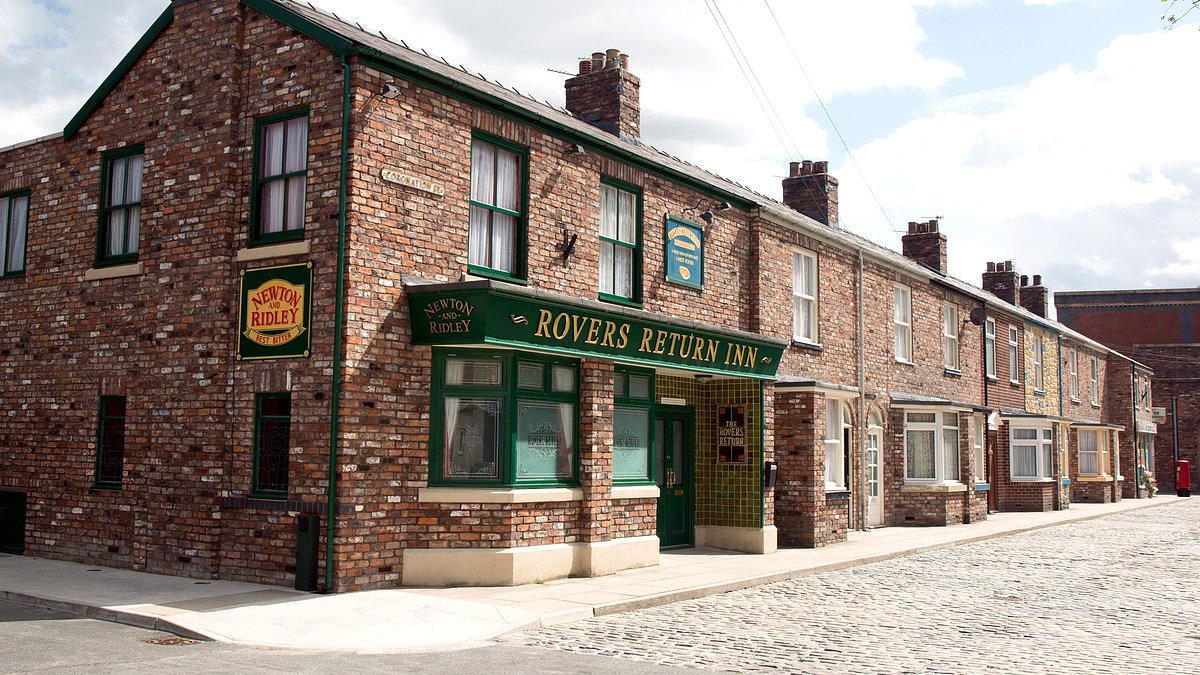 Beloved Corrie star QUITS soap - and has already bagged new lead role
