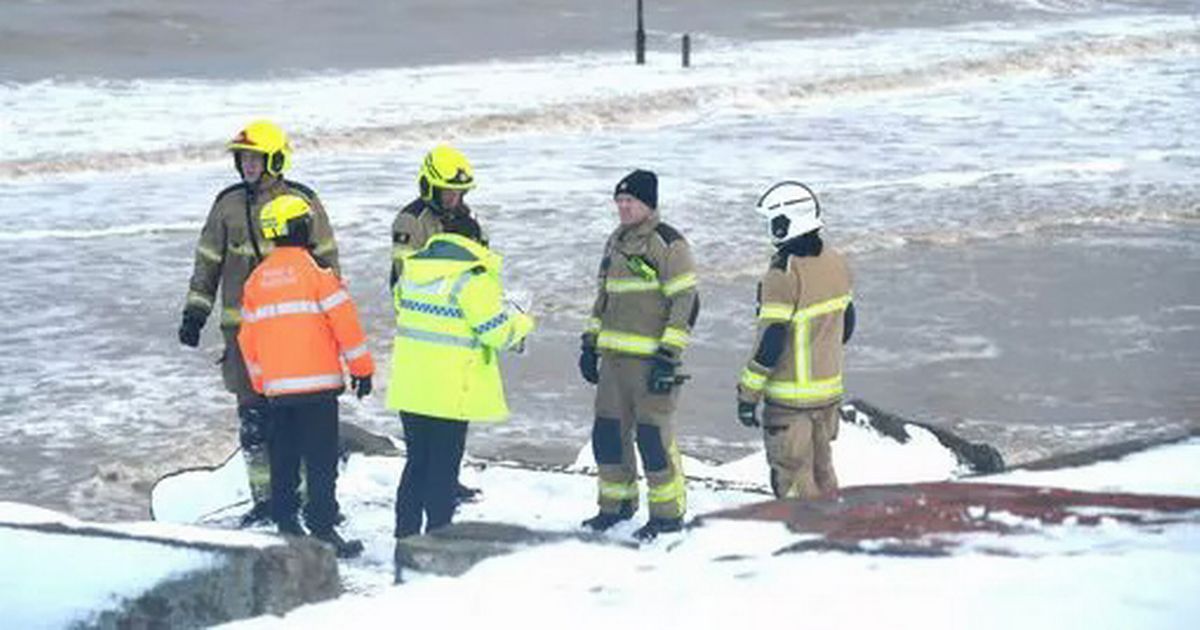Coastguard give major update as person missing after two die trying to save girl