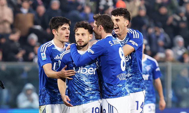 Como routs Torino 6-0 to move just outside Serie A's Champions...