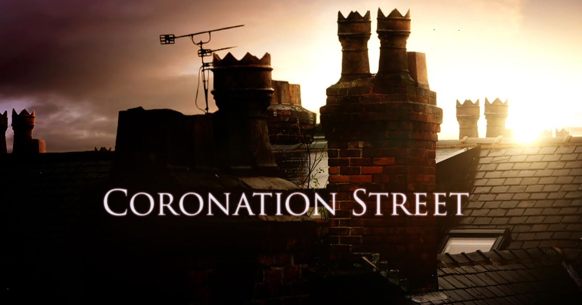 Coronation Street fans in tears as soap shares emotional tribute after tragic death - Daily Star