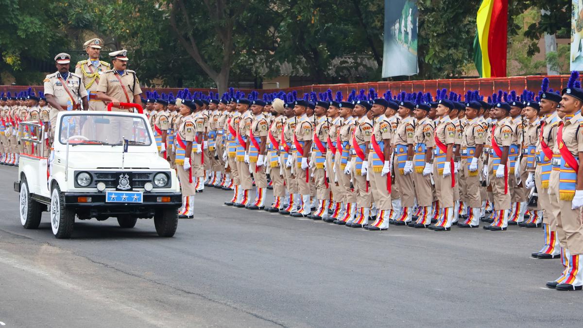 1,384 recruits pass out of CRPF-Recruit Training Centre, Avadi
