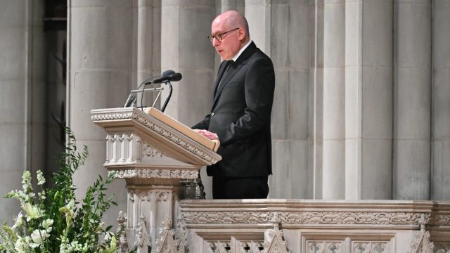 Doctor who treated Dick Cheney calls for congressional inquiry into Trump's presidential fitness