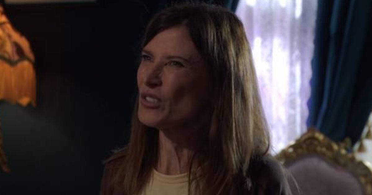 EastEnders fans 'rumble' newcomer Bea's long-lost sibling in huge DNA twist - Daily Star