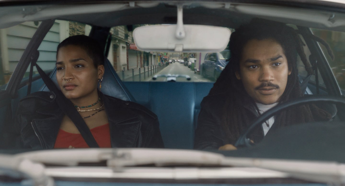 'Father Mother Sister Brother' tests the limits of parental control - The Boston Globe