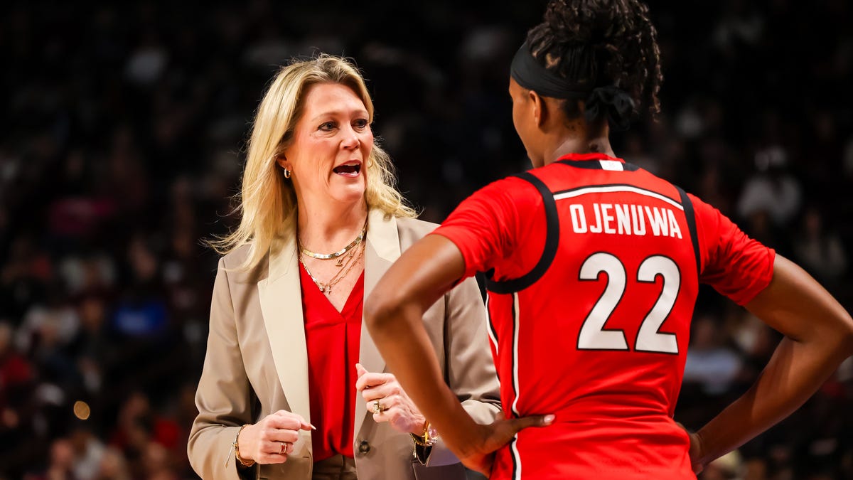 Georgia enters women's basketball coaches poll as 10 SEC teams ranked