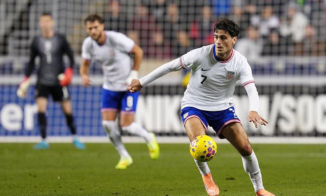 Injured Gio Reyna misses Gladbach game against Stuttgart