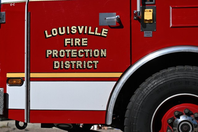 Grass fire in Rock Creek Open Space closes U.S. 287 near Louisville