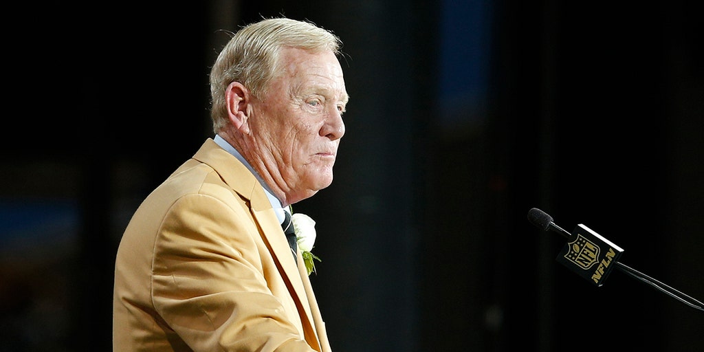 Hall of Fame voter says he cannot remember if he checked Bill Belichick's name amid snub