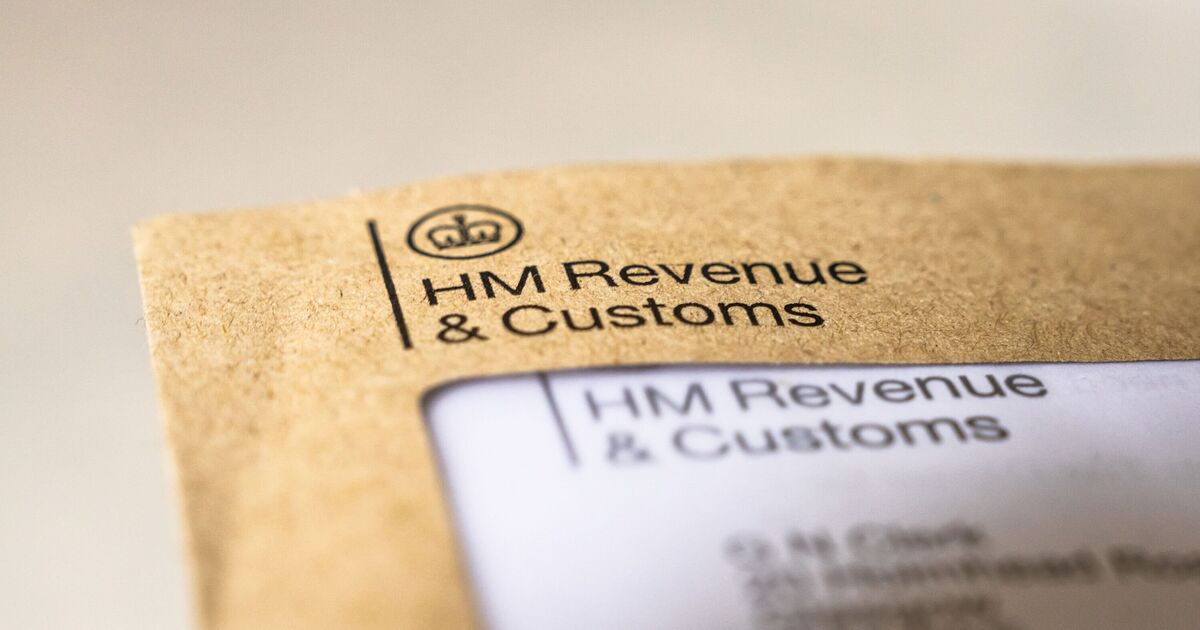 HMRC issues 55% tax bill warning to people withdrawing money from pension