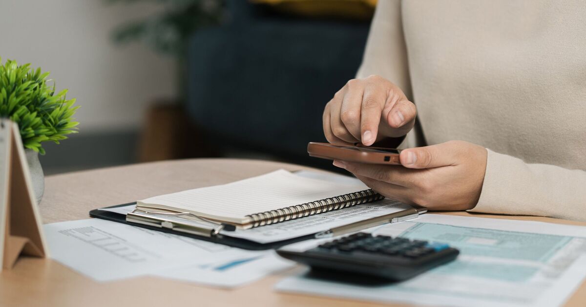 HMRC warning to 3m taxpayers facing £100 fine