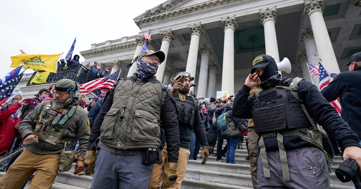 House Democrats ask Trump administration if any Jan. 6 rioters are now working for ICE