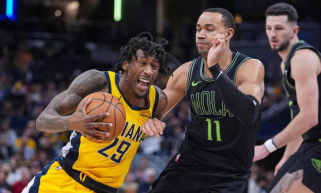Huff's career-high 29 points power Pacers to a 127-119 win over the...
