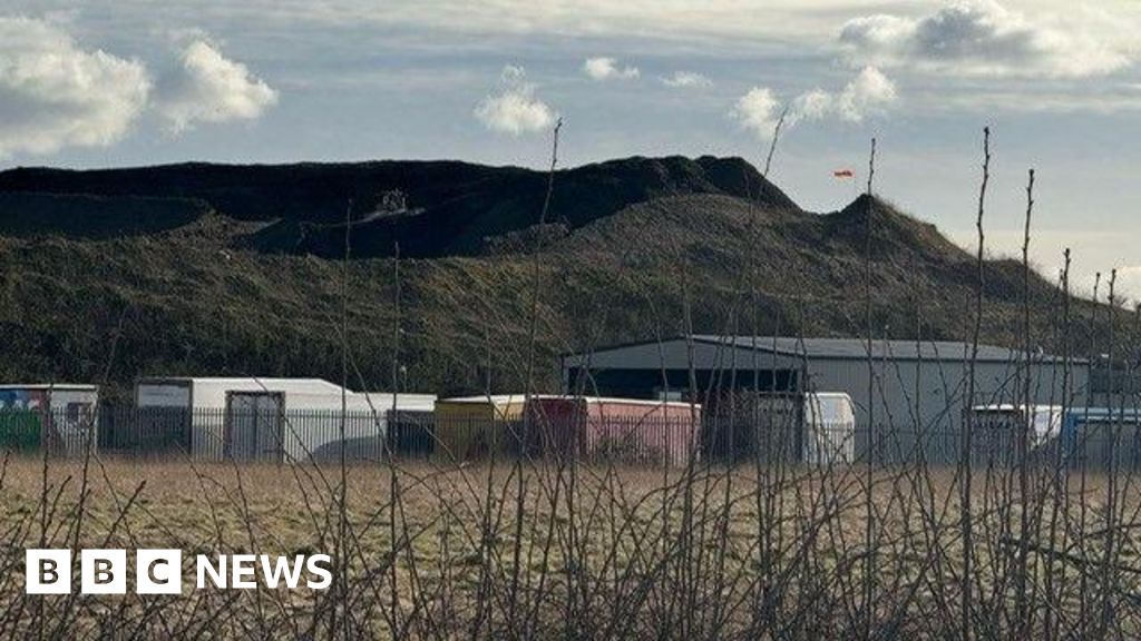 'Industrial site stink making people ill', says Knowsley MP
