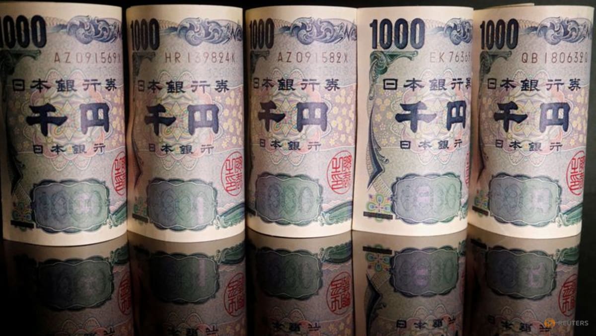 Japanese yen rebounds from 18-month low against dollar