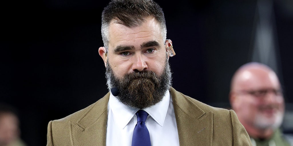Jason Kelce says Eagles players share blame with fired coordinator Kevin Patullo for offensive struggles