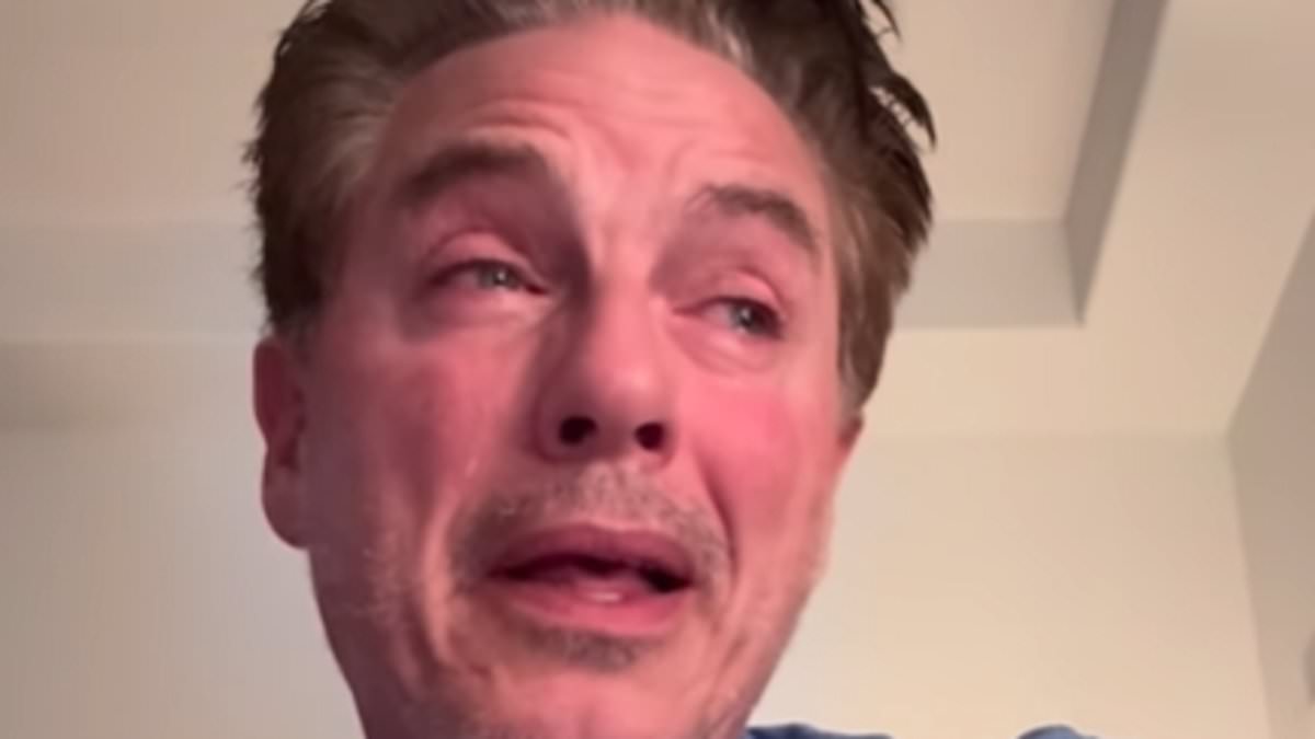 John Barrowman breaks down in tears after his dog dies in his arms