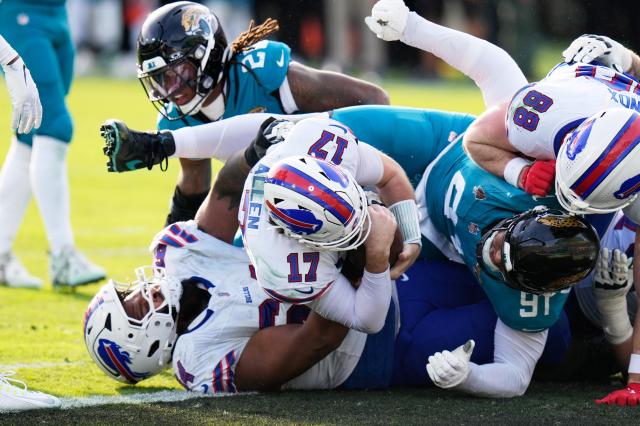 Josh Allen leads Bills over Jags 27-24 for Buffalo's first road playoff victory in 33 years