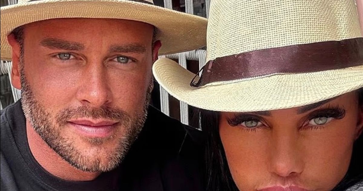 Katie Price's family 'planning intervention' after Lee Andrews quickie marriage - The Mirror