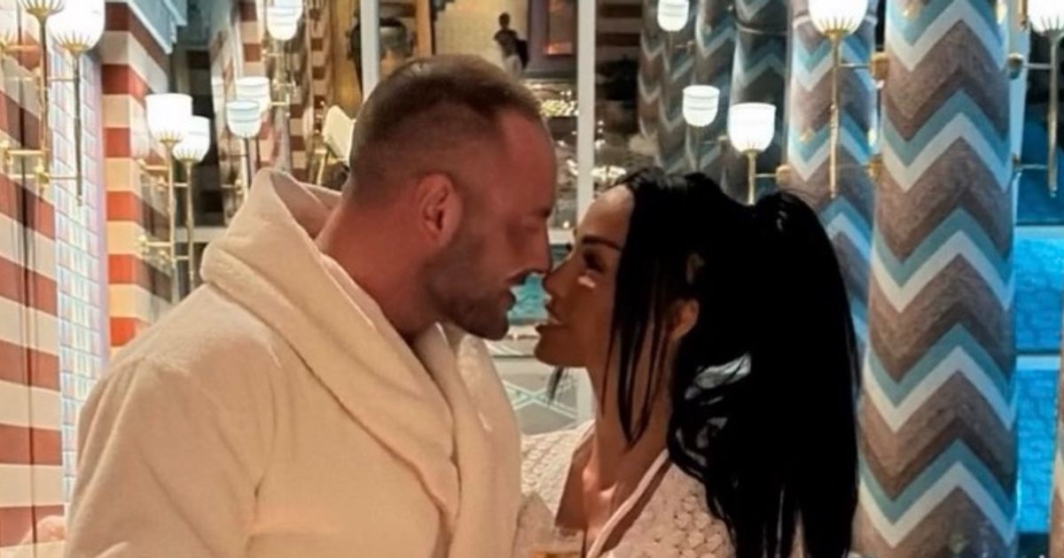 Katie Price's husband Lee Andrews hits back as ex warns 'run for the hills' - The Mirror