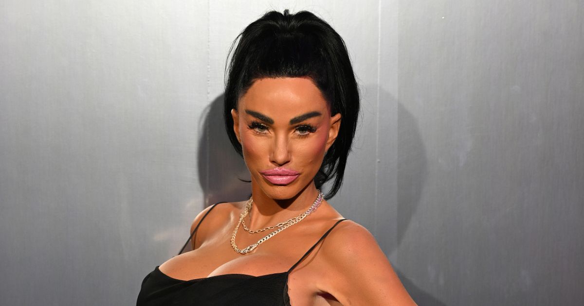 Katie Price's friends fear star will 'destroy herself' after devastating weight loss - The Mirror