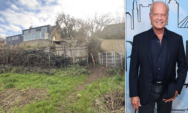 Kelsey Grammer has let his £1m Somerset cottage go to 'rack and ruin'