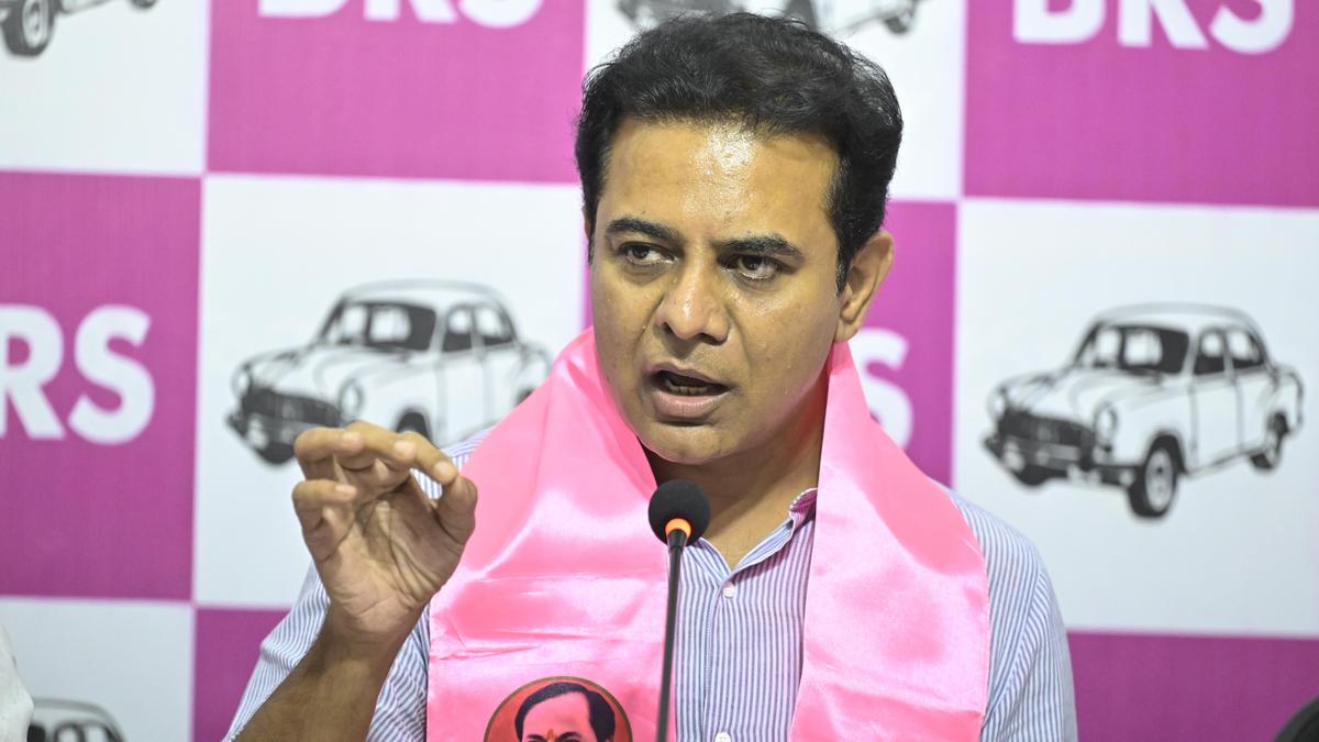 Rahul Gandhi should be hanged not KCR: KTR