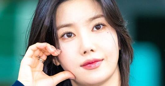 Kwon Eun-bi Sponsors 'Running Man' with Trending Dubai Cookies