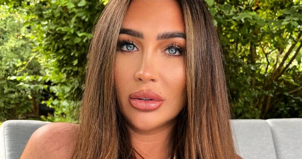 Lauren Goodger reveals huge amount she was offered to spend night with stranger - The Mirror