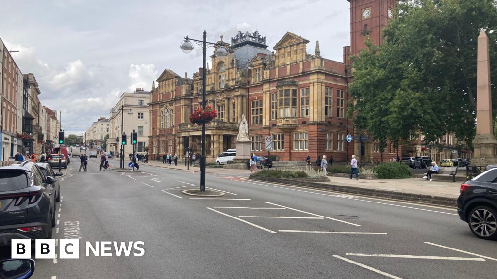 'Overwhelming support for Leamington Spa's pedestrianised parade'