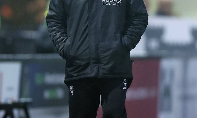 Rival managers happy with a point after Lincoln and Huddersfield draw