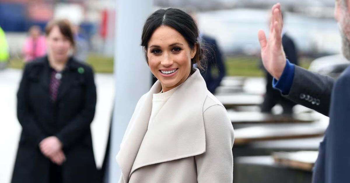 Steal Meghan Markle's style with a cosy cream jumper