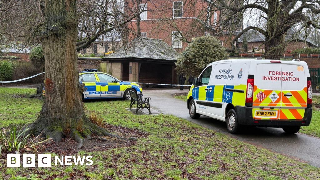 Men injured in Leicester park 'metal pole' attack