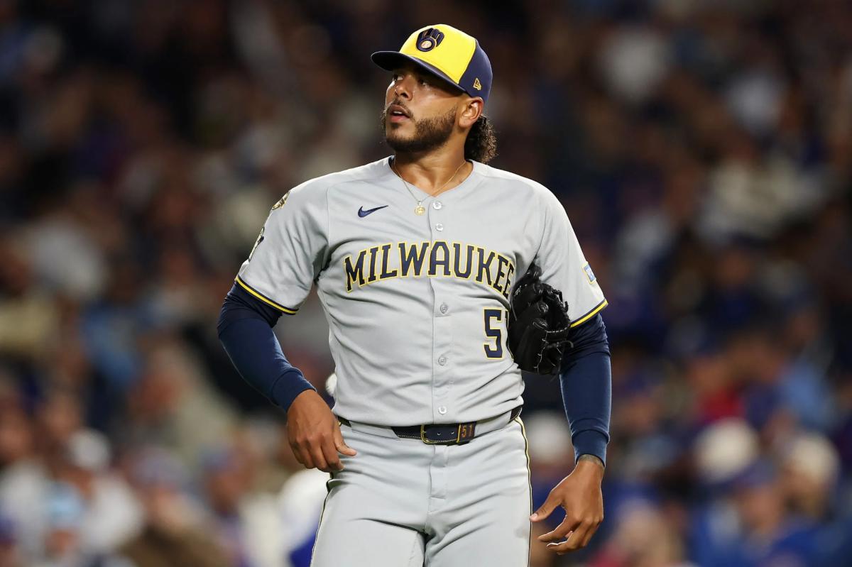Mets, Yankees inquire about Freddy Peralta as trade buzz grows