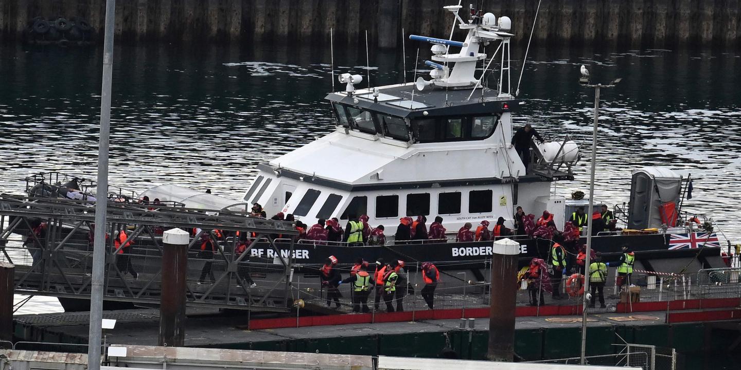 Small boat migrants reached UK in near record numbers in 2025
