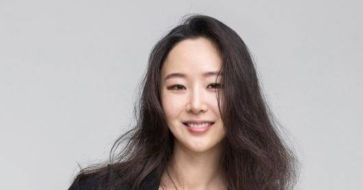Min Hee-jin's 'NewJeans Mom' Image Collapses After Press Conference