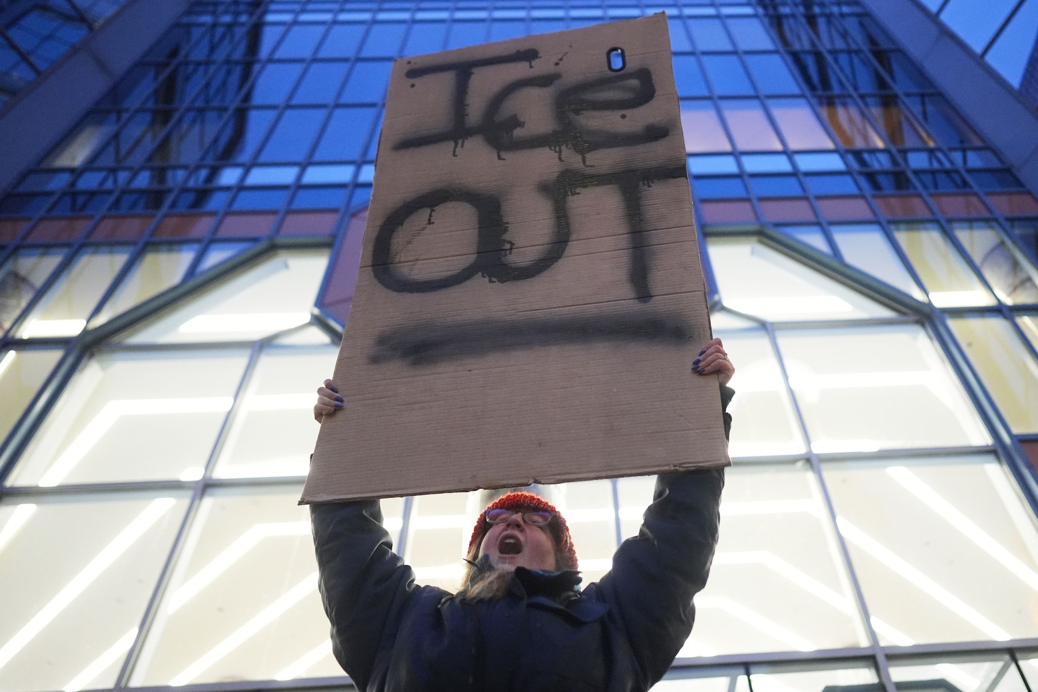 Experts say the divide between Minnesota and federal authorities is unprecedented
