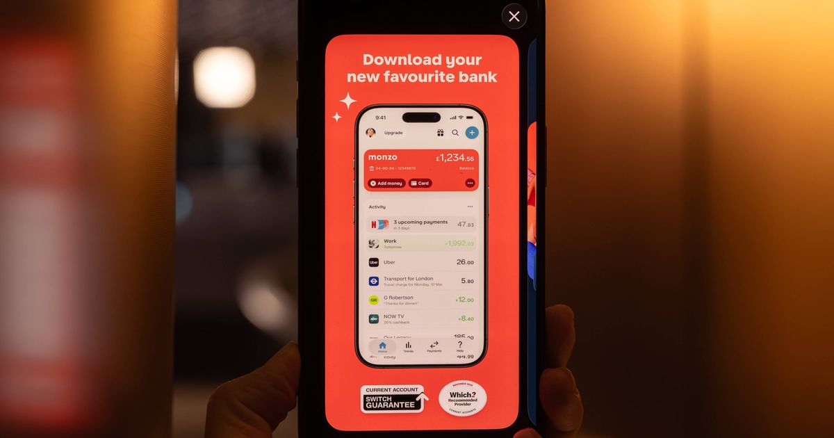 Monzo announces good news for 800,000 customers - The Mirror