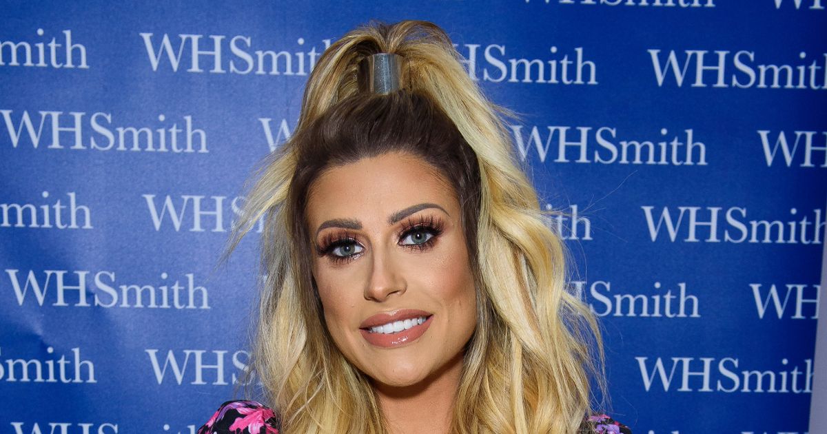 Mrs Hinch shares 'godsend' oven hack that 'eliminates need for deep clean' - The Mirror