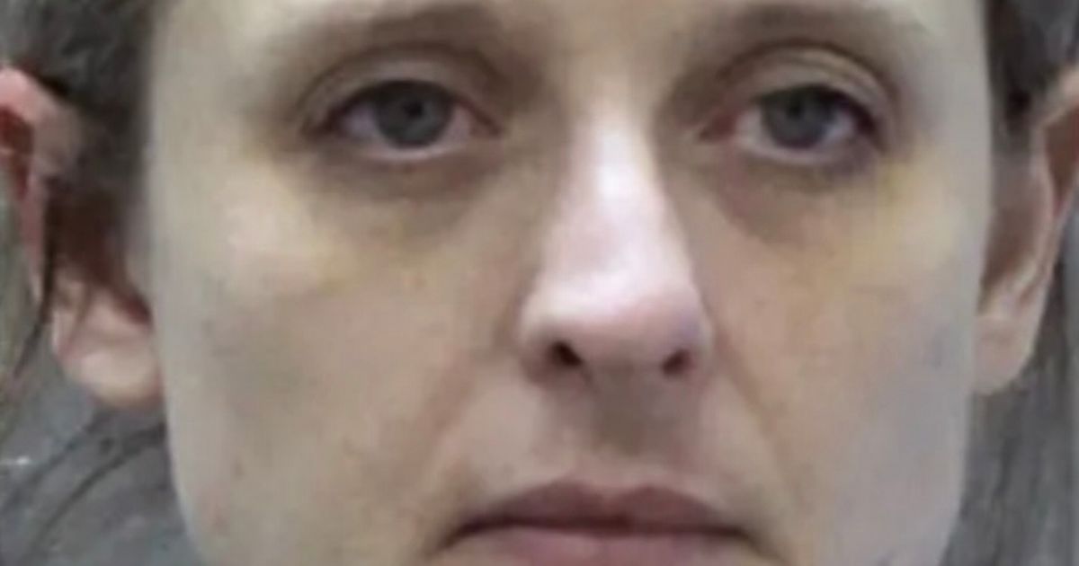 Naked woman 'trying to be mermaid' attacks cop in neighbour's pond - Daily Star