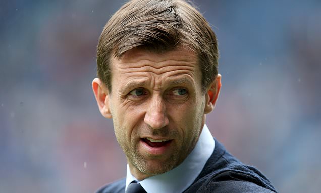 Overdue win puts a skip in Neil McCann´s step