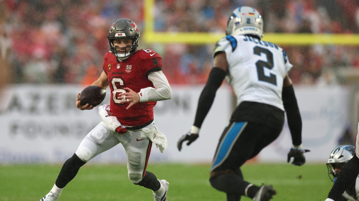 NFL playoff teams with losing records: History as NFC South undecided
