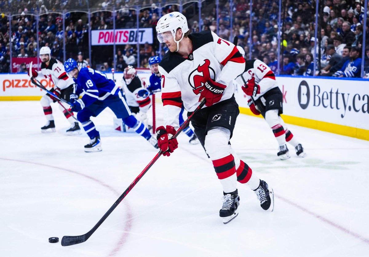 NHL rumblings: Teams interested in Dougie Hamilton, Gerard Gallant's return, coaching hot seat, more
