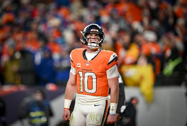 Broncos QB Bo Nix fractured right ankle in OT win vs. Bills, out for season