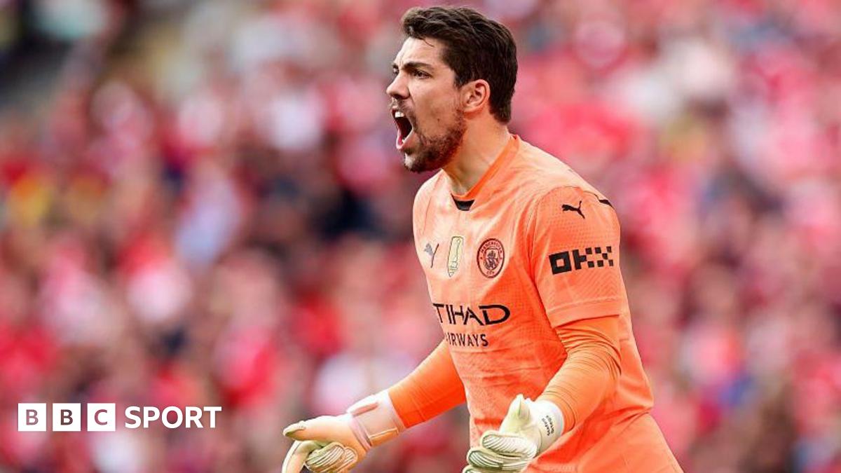 Nottingham Forest agree deal for Stefan Ortega and target Davide Frattesi