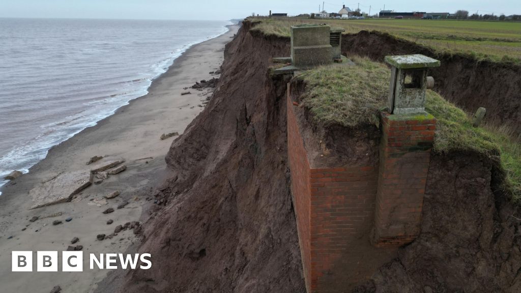 Nuclear bunker in East Yorkshire at mercy of sea after collapsing