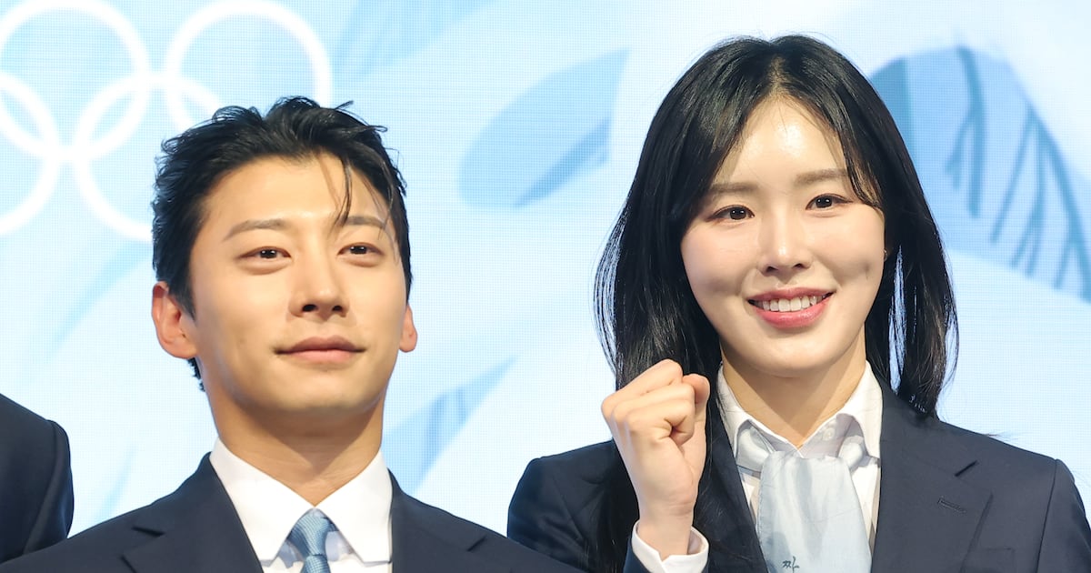 Olympic Commentators Praise Short Track Juniors' Cohesion