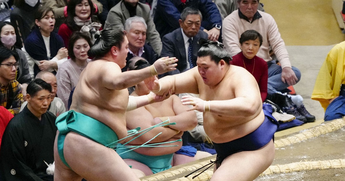 Sumo: Onosato untroubled by shoulder issue in Day 1 win over Ichiyamamoto