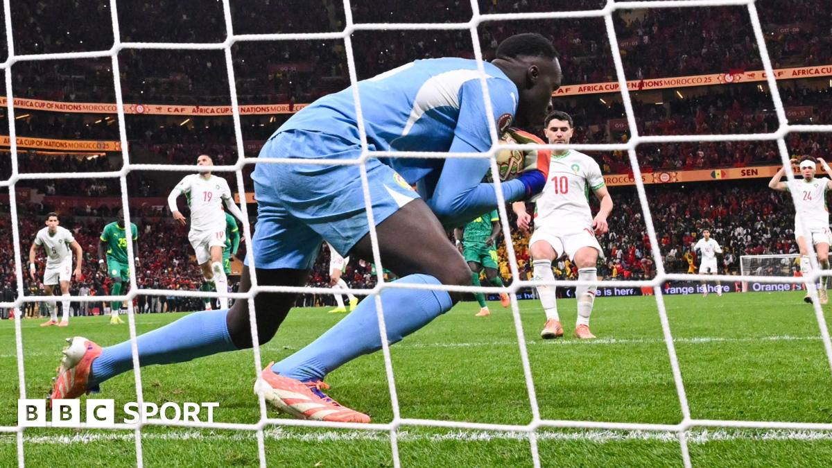 Are Panenka's the worst shot choice for a penalty?