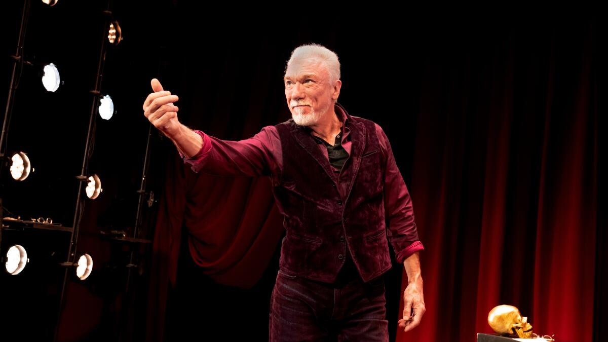 Review: Patrick Page finds Shakespeare's villains disturbingly human in 'All the Devils Are Here'