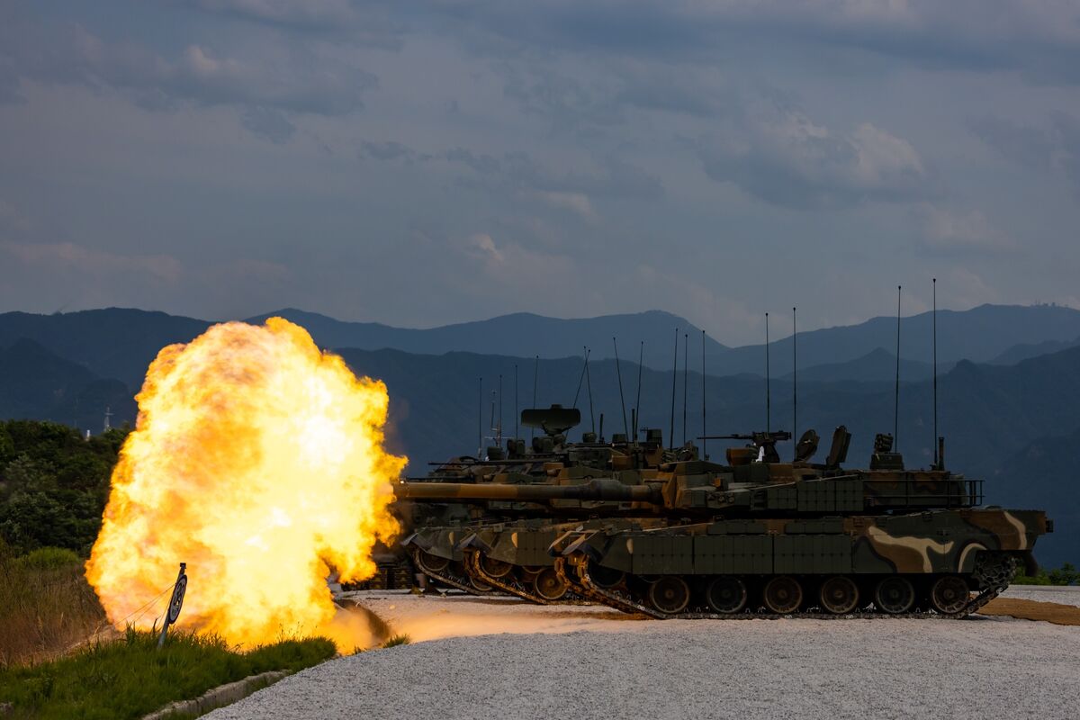Pentagon Official in Seoul as US Eyes Military Support Reduction